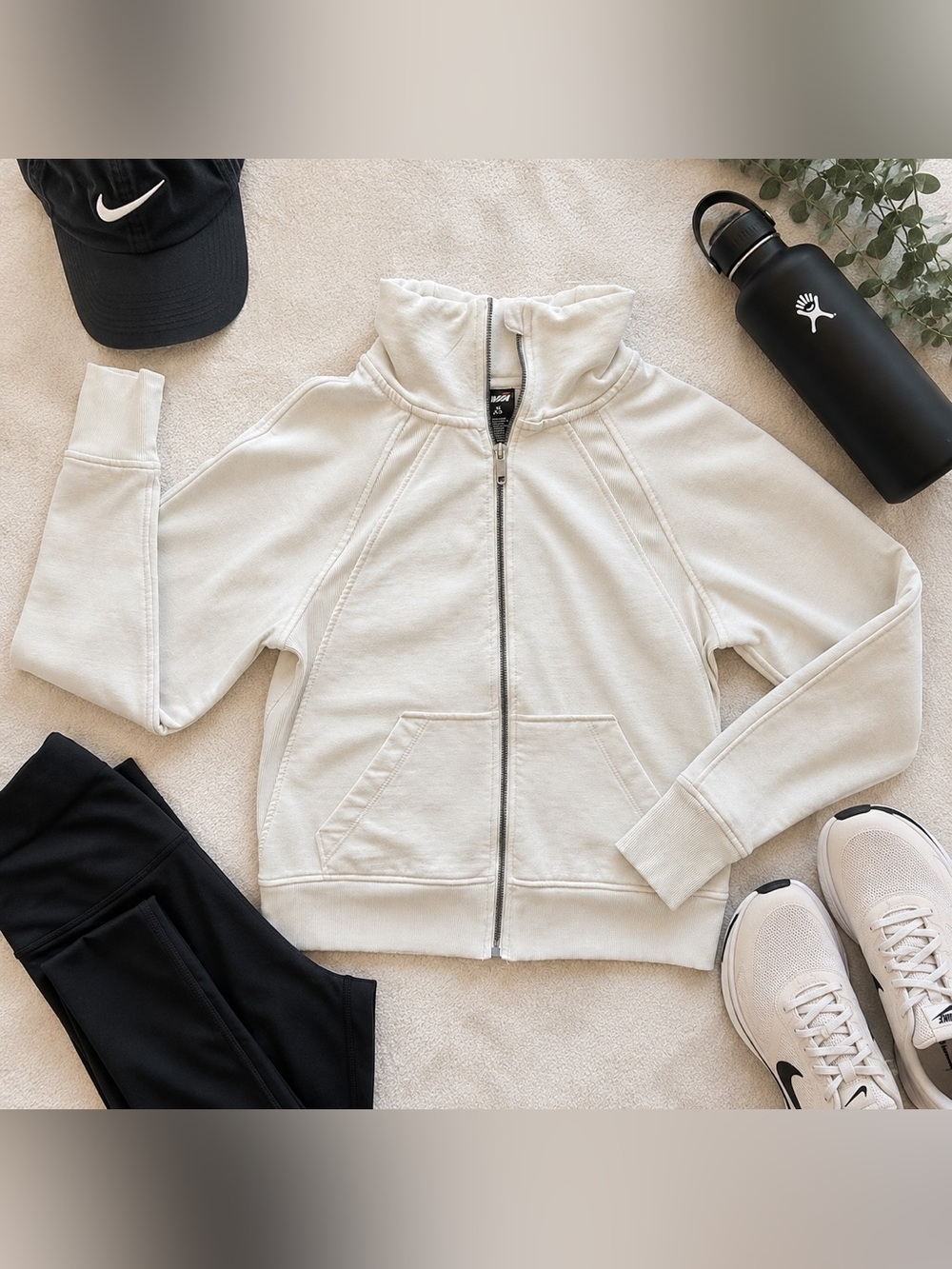 AVIA White Zip Up Track Jacket XS 0-2 Athletic Sporty Lightweight